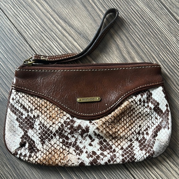 Minicci Brown and Cream Clutch with Snakeskin Pattern and Zipper Closure - Picture 1 of 6